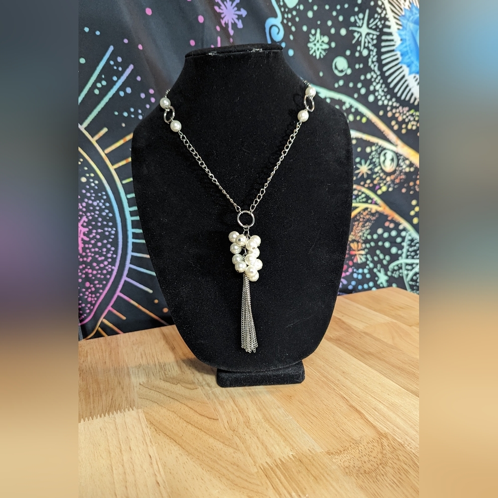 *5 for $25* Long faux pearl tassel necklace